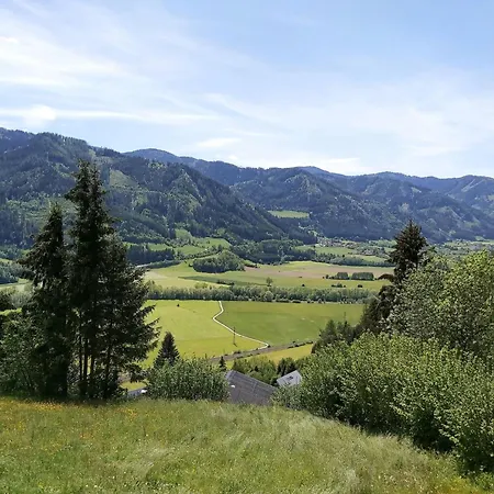 Lejlighed Moderne In Poels Mit Grosser Terrasse By Interhome *