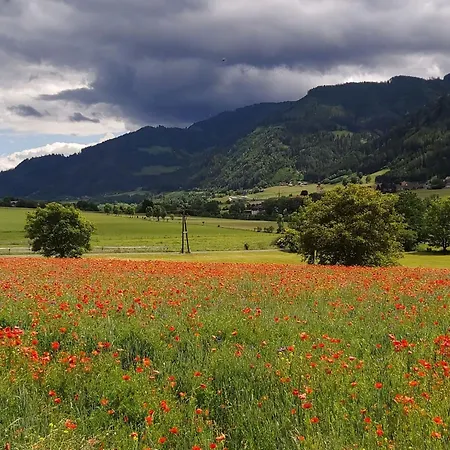 Lejlighed Moderne In Poels Mit Grosser Terrasse By Interhome