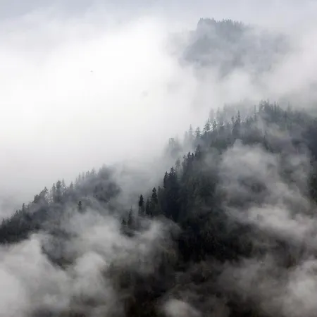 Lejlighed Moderne In Poels Mit Grosser Terrasse By Interhome *